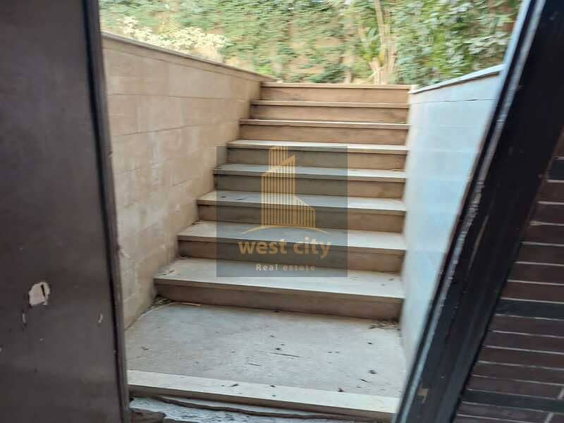 7 22741aaf-b7f1-475a-8b11-3f475c8c3959. jpg