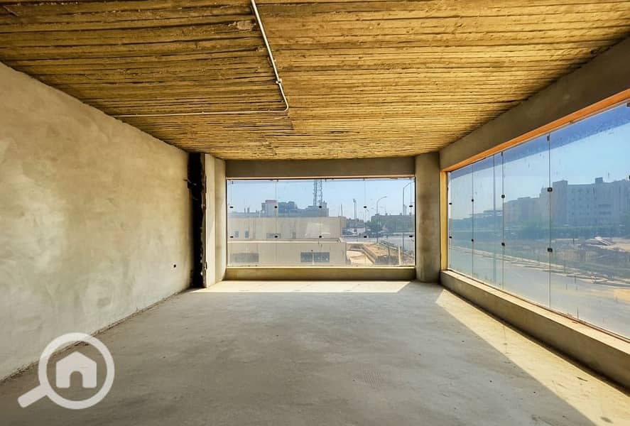 5 WhatsApp Image 2026-01-01 at 4.06. 42 PM. jpeg