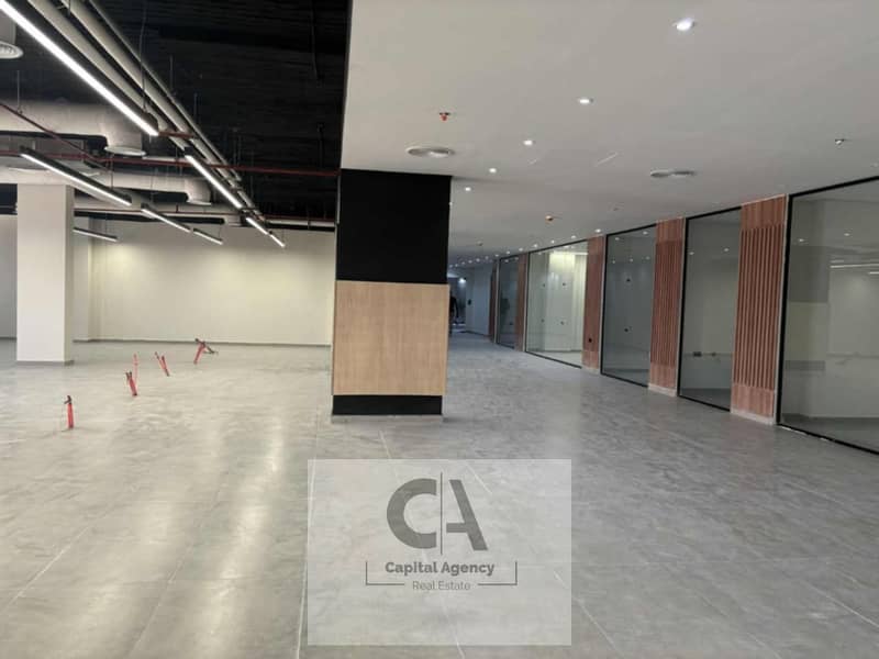 6 e2cc8984-a973-4e0c-9f16-bba244714df1. jpg