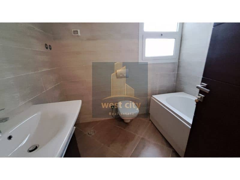 8 be7a8ed1-d086-4e19-b9e8-61de2393be13. jpg