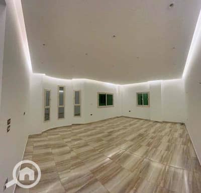 Office for Rent in New Cairo, Cairo - 385b1d84-bea8-4fe8-8ff3-7fef10bcc30c. jpg