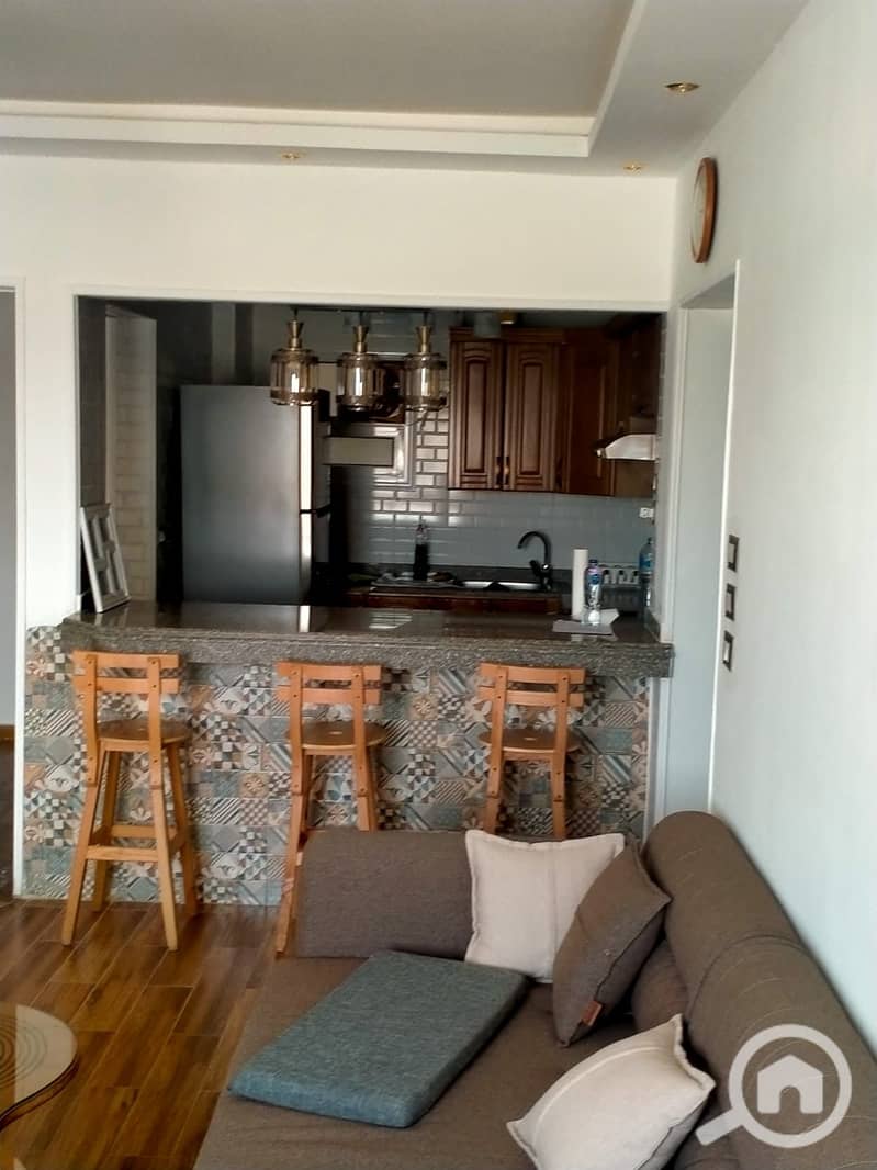 12 4c36091c-01e9-4934-b430-a83cef7c9123. jpeg