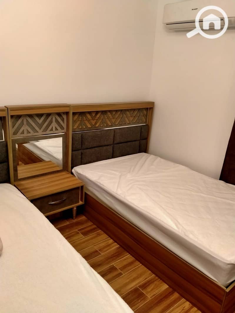 14 50c374b1-b2de-4ad7-93bd-79fd829fb2ee. jpeg