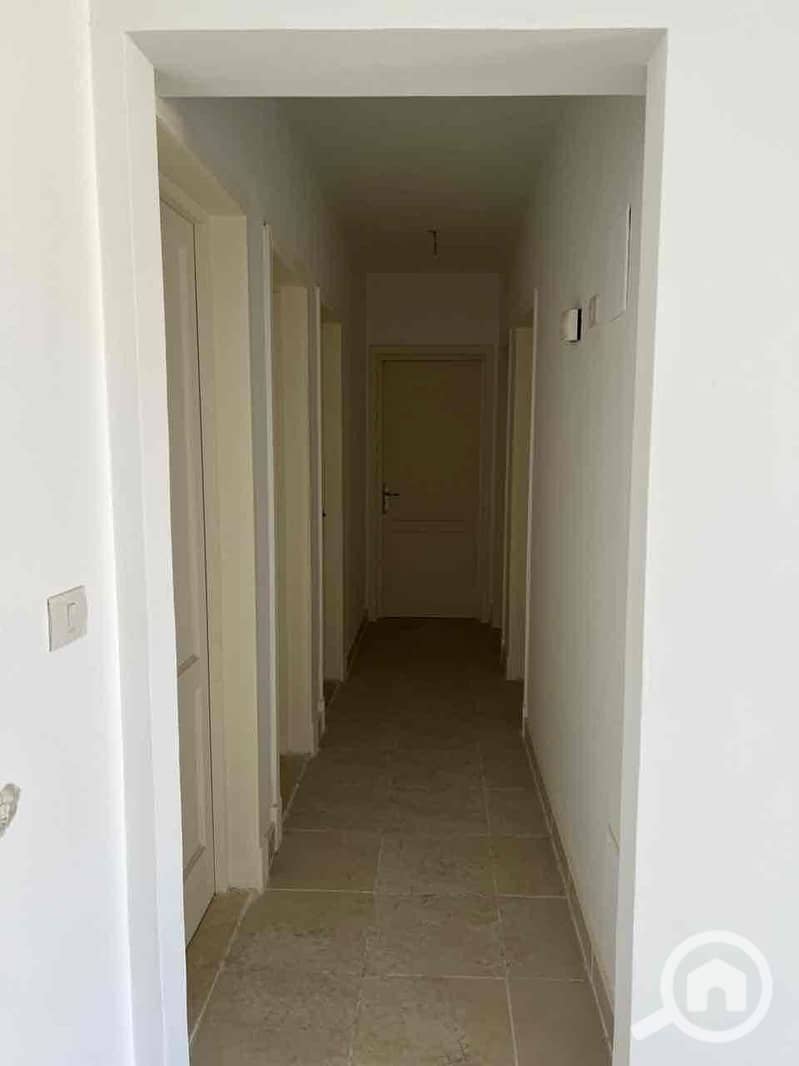 11 7b54bc98-7efb-4809-bd5b-a5d5efcb1243. jpg