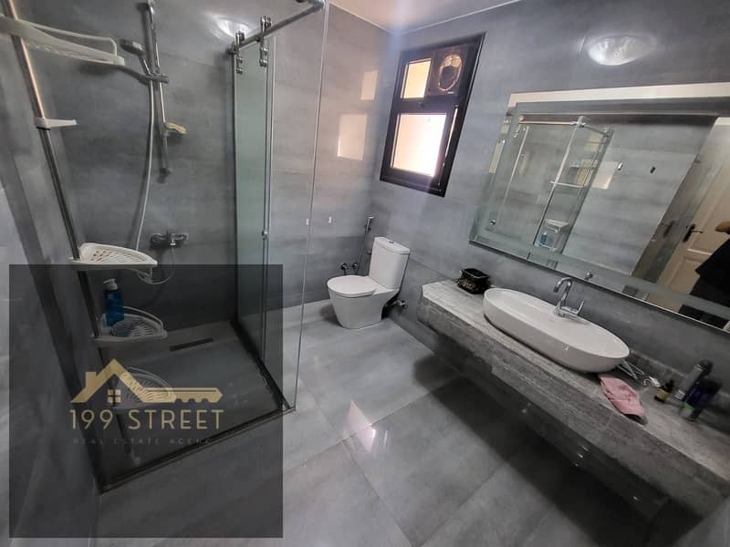 4 WhatsApp Image 2026-01-01 at 11.02. 39. jpeg