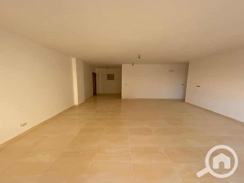 4 3f7f5111-bca6-4f90-a474-b0f225c7b73f. jpeg