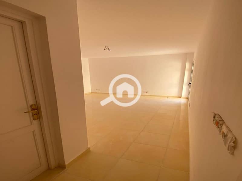 5 9a498b27-71b4-4da2-a846-191d455749a9. jpeg