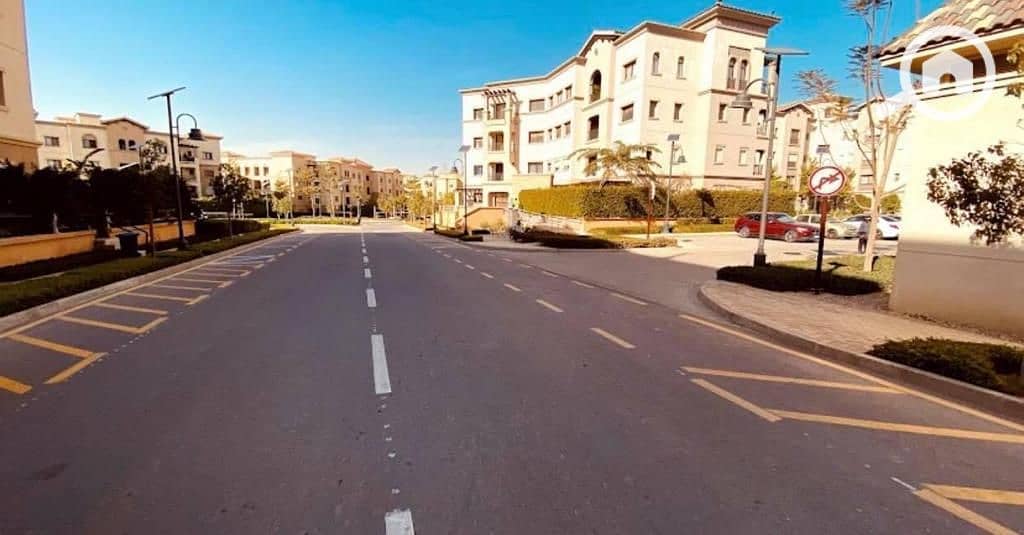 7 WhatsApp Image 2025-10-09 at 12.13. 14_0260312b. jpg