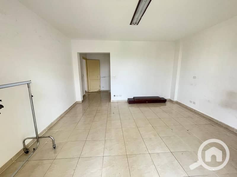 3 1d3d5d7b-545e-4e07-aa8e-4eae970d91a1. jpg