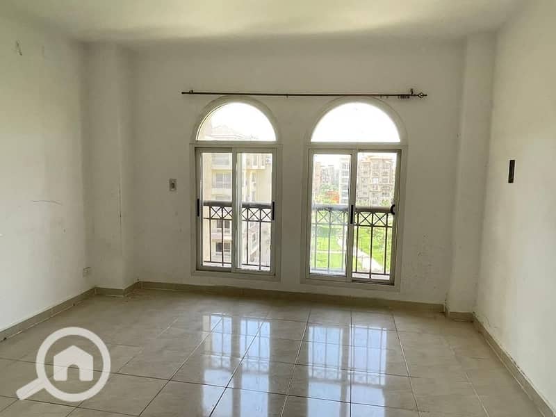 12 d8b1499b-e1df-4216-9c91-079e13d13e06. jpg