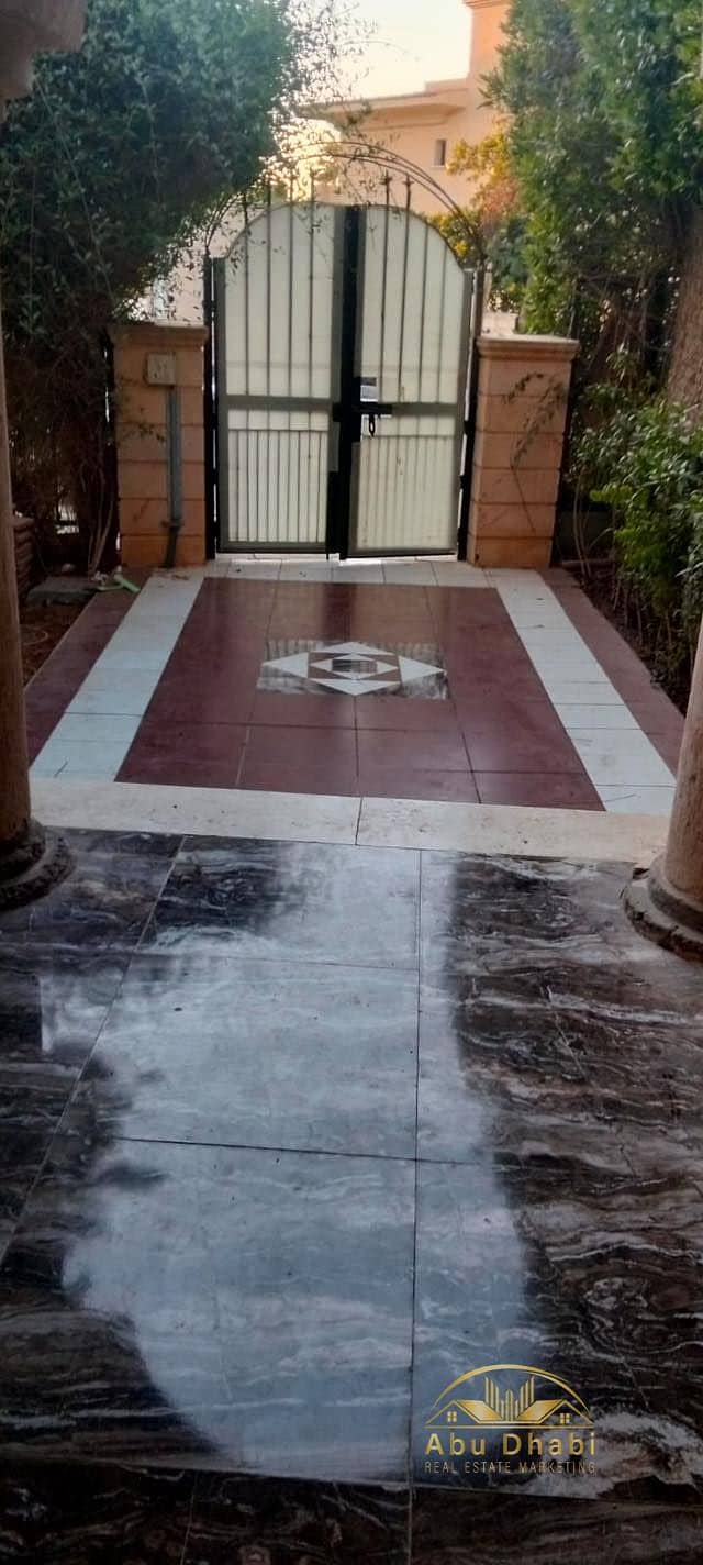 3 607466999_866122619497969_2063586326833028486_n. jpg