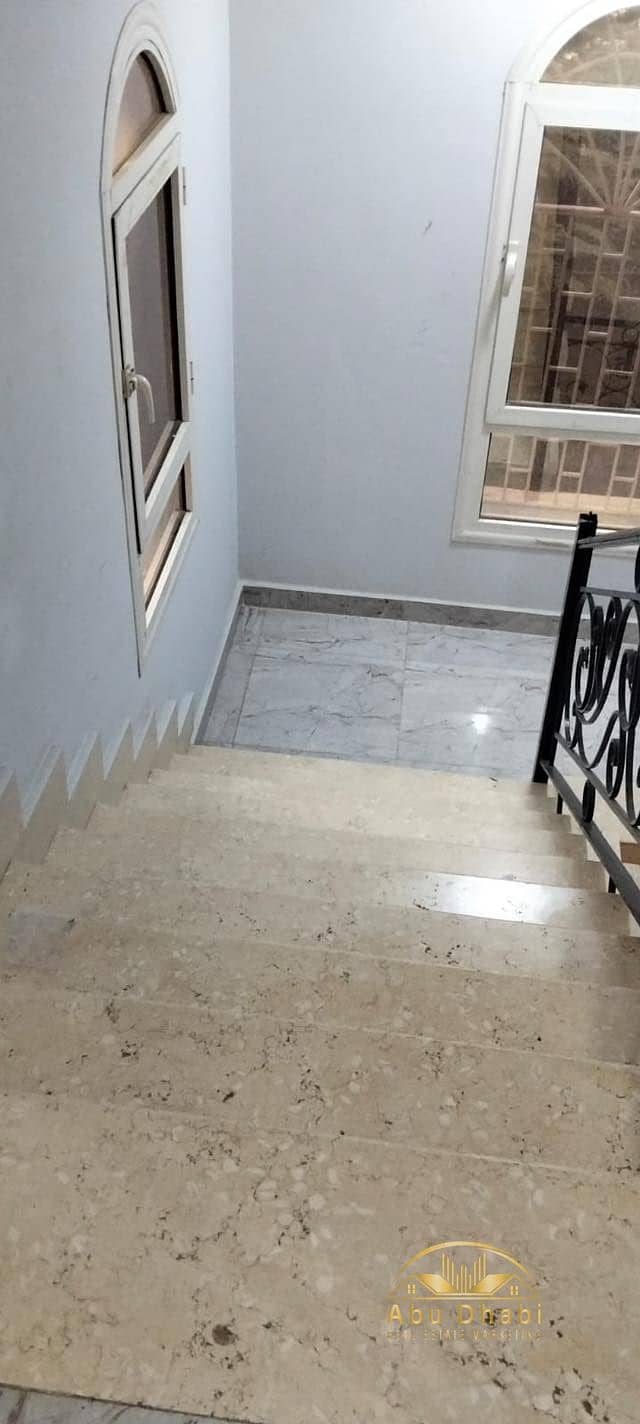 8 607977609_866122419497989_8317898651281478929_n. jpg