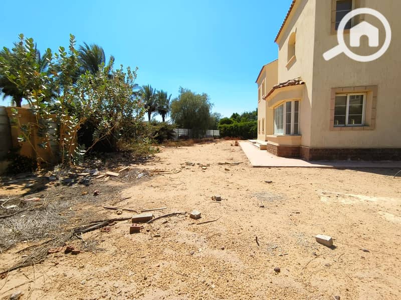 6 8ebcc269-458f-4b81-8fb0-9df46cbfb59b. jpg