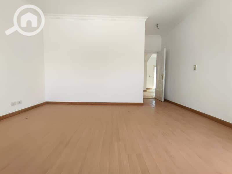 7 60cb5555-3a74-4c78-ade8-1314a339b4cb. jpg