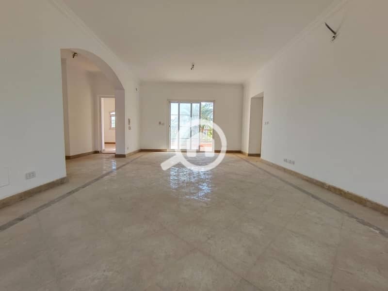 15 b0e87610-e7fa-45b1-b007-19b879654fb5. jpg