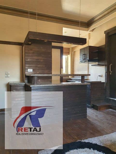 10 ebc8d79c-5c96-4917-b717-2f4f3c8f4ae6. jpg