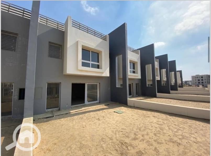 10 WhatsApp Image 2025-10-09 at 4.58. 39 PM (5). jpeg