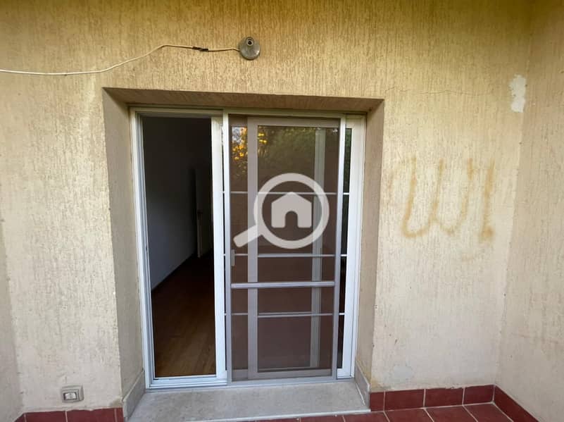 7 089be557-a829-4a2d-8b0c-60ebf5fb3b5c. jpg