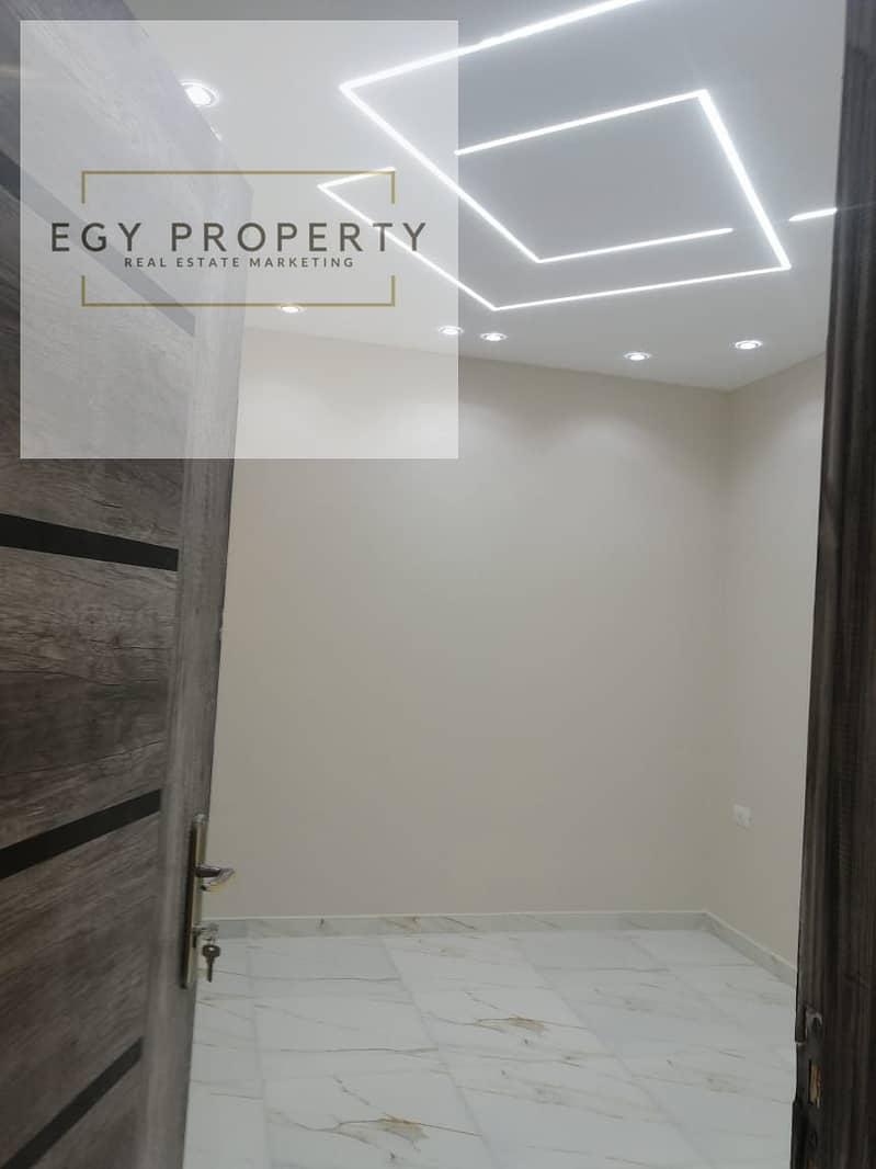 8 708c8b0a-b95e-409b-aaf9-6687744b63f8. jpg