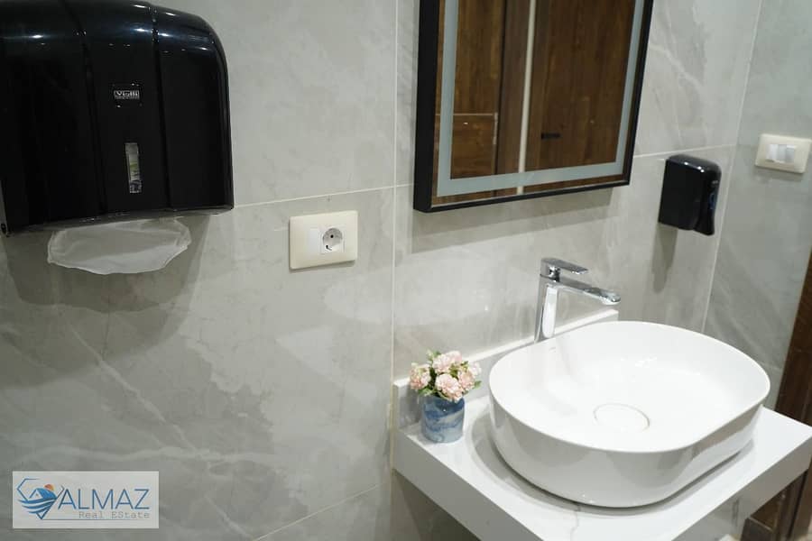 32 WhatsApp Image 2026-01-04 at 11.20. 58 AM (2). jpeg