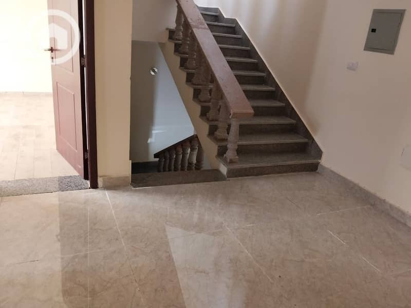 14 WhatsApp Image 2026-01-04 at 11.47. 47 (2). jpeg