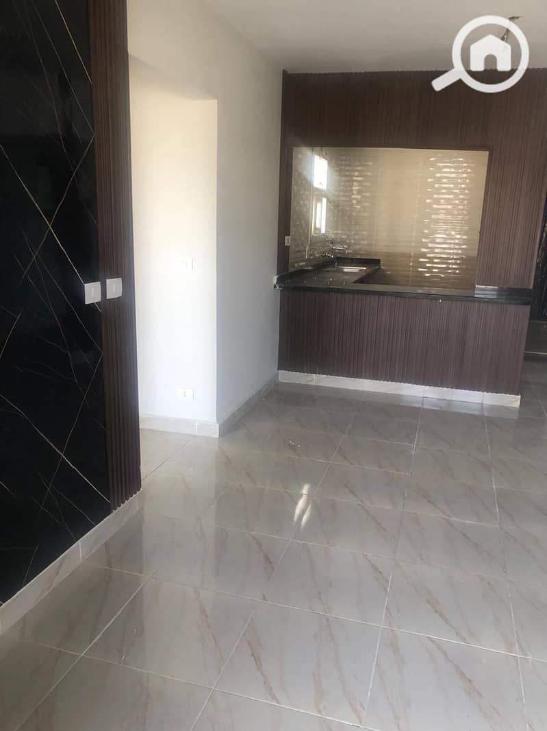 6 6663923d-b309-45e4-96cc-1b2ce72ab271. jpg