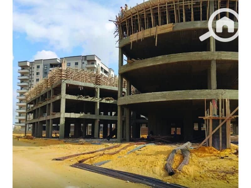 2 WhatsApp Image 2025-12-20 at 08.14. 20 (1). jpg