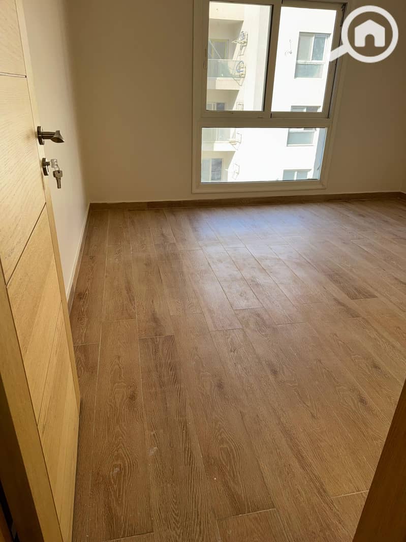 6 WhatsApp Image 2026-01-04 at 11.09. 02 AM. jpeg