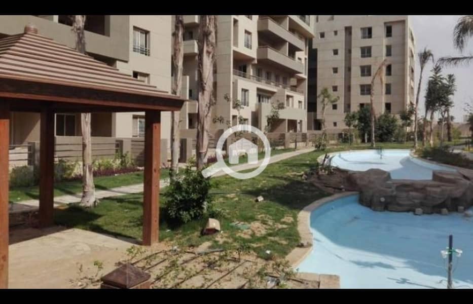 10 square-compound. jpg