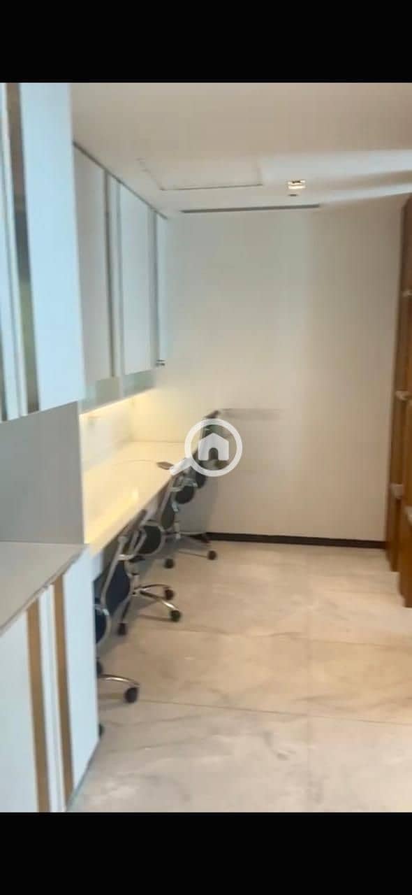 10 WhatsApp Image 2026-01-04 at 12.18. 14 PM. jpeg