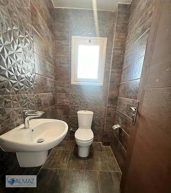 8 WhatsApp Image 2026-01-04 at 12.05. 58 PM. jpeg