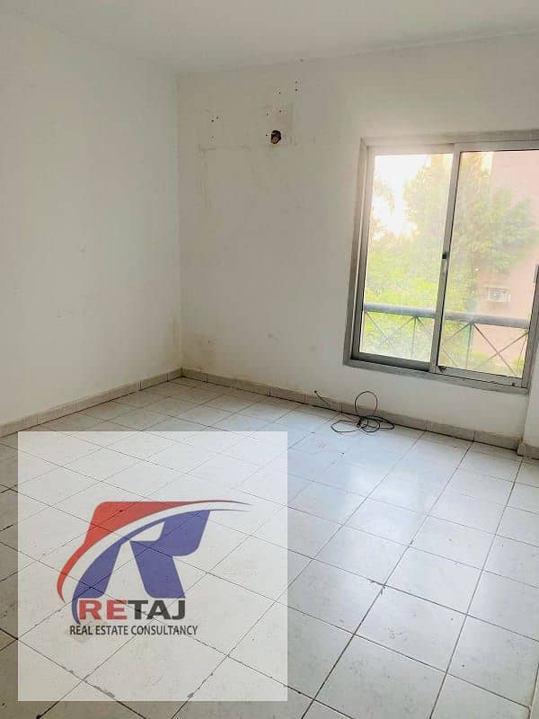 4 WhatsApp Image 2026-01-01 at 01.59. 39 (1). jpeg