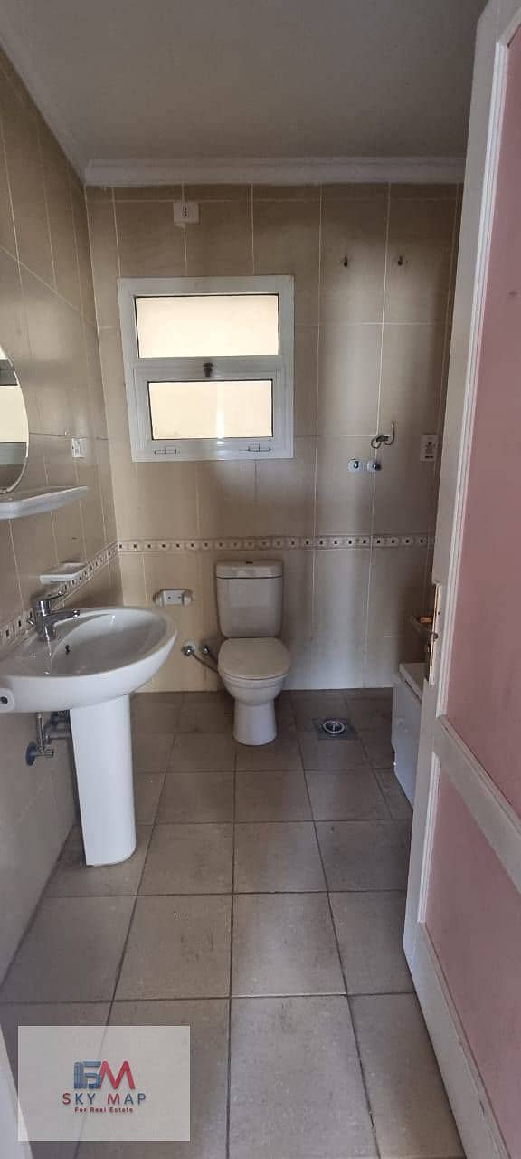 5 605726359_25235943946089330_5340903809266502502_n. jpg