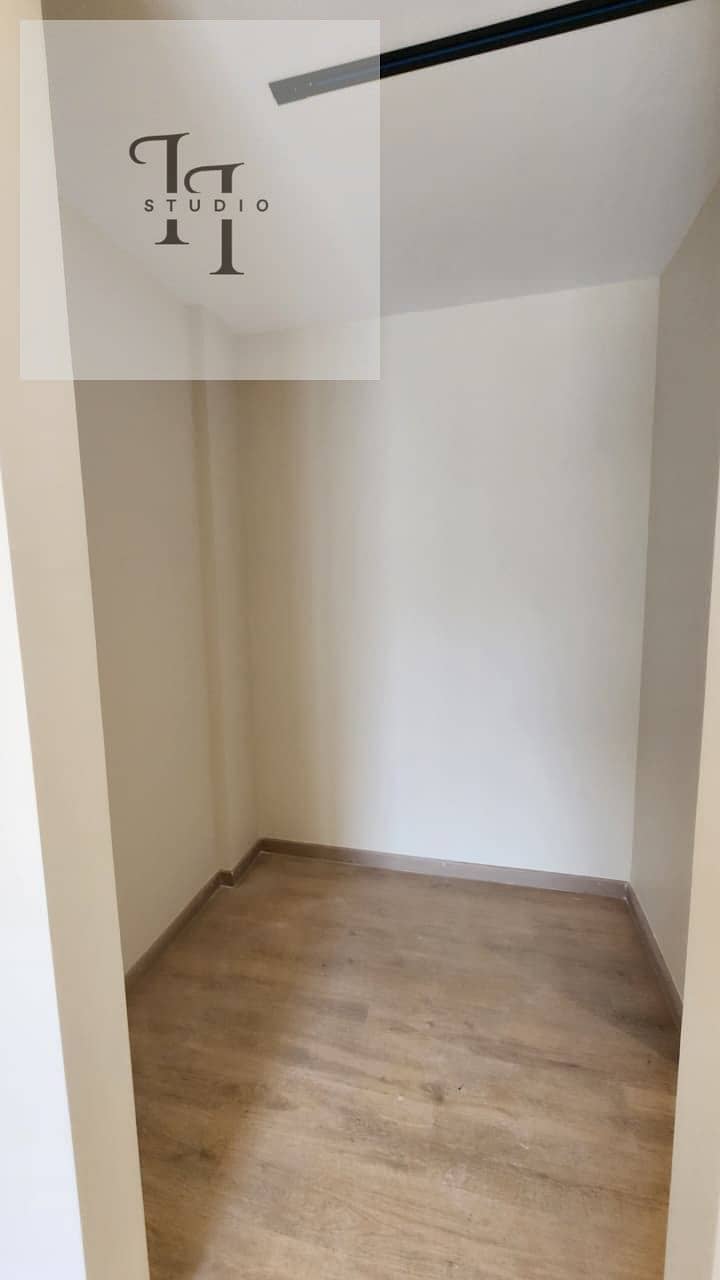 12 WhatsApp Image 2026-01-03 at 4.32. 34 PM (1). jpeg