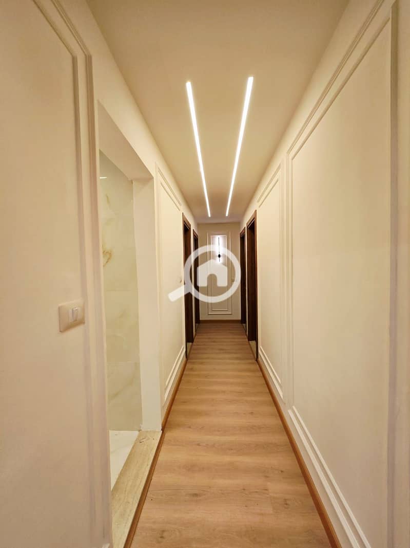 4 1db21328-61de-4428-a413-7b1785ad2ca6. jfif. png