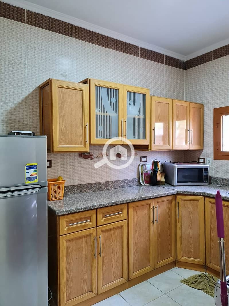 6 0cd1420f-89c0-46d9-8bed-ca0d39c8d4b0. jpeg