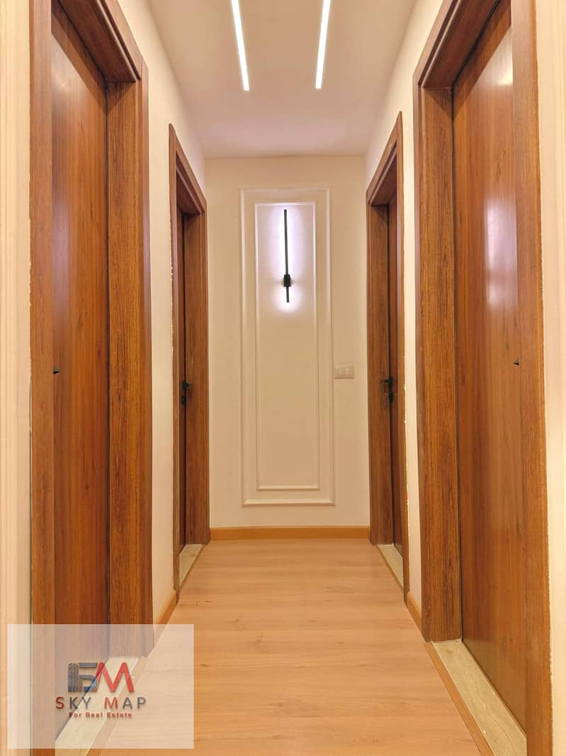 8 601542692_25145759198441139_5168183473139148143_n. jpg