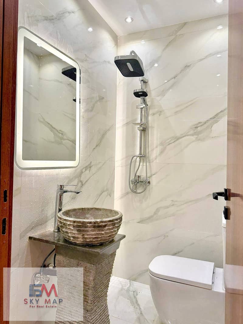 12 603932381_25145758365107889_5661996622801789155_n. jpg