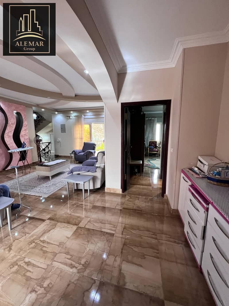 8 553339908_1212281827395658_4497720163002518500_n. jpg