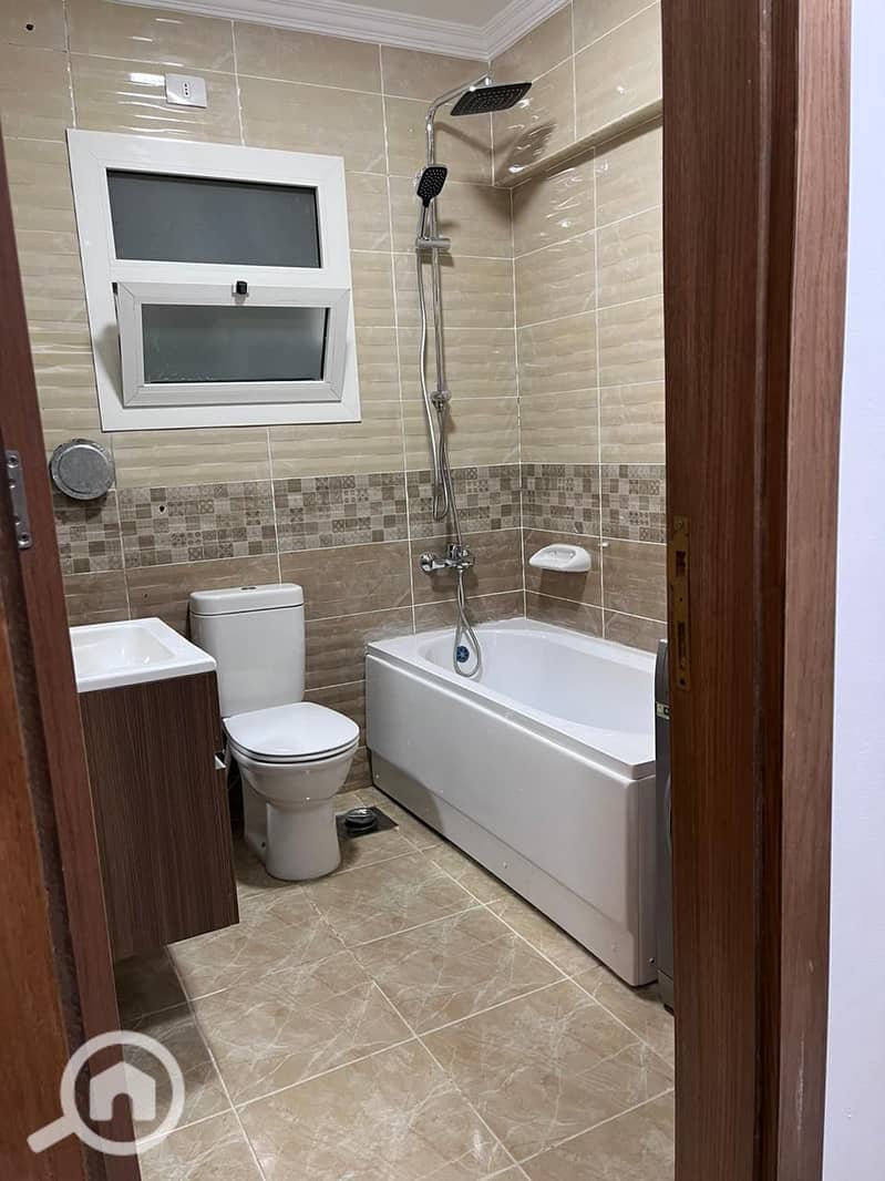 9 f0f8186d-1589-48f6-a4a8-43202de046aa. jpeg