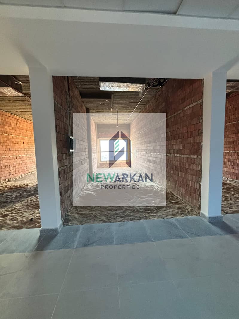 5 WhatsApp Image 2025-10-02 at 9.32. 39 PM (4). jpeg