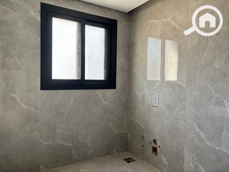 13 WhatsApp Image 2026-01-04 at 12.35. 05 PM (1). jpeg