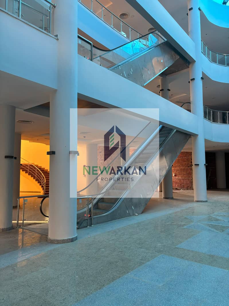 8 WhatsApp Image 2025-10-02 at 9.32. 42 PM (2). jpeg