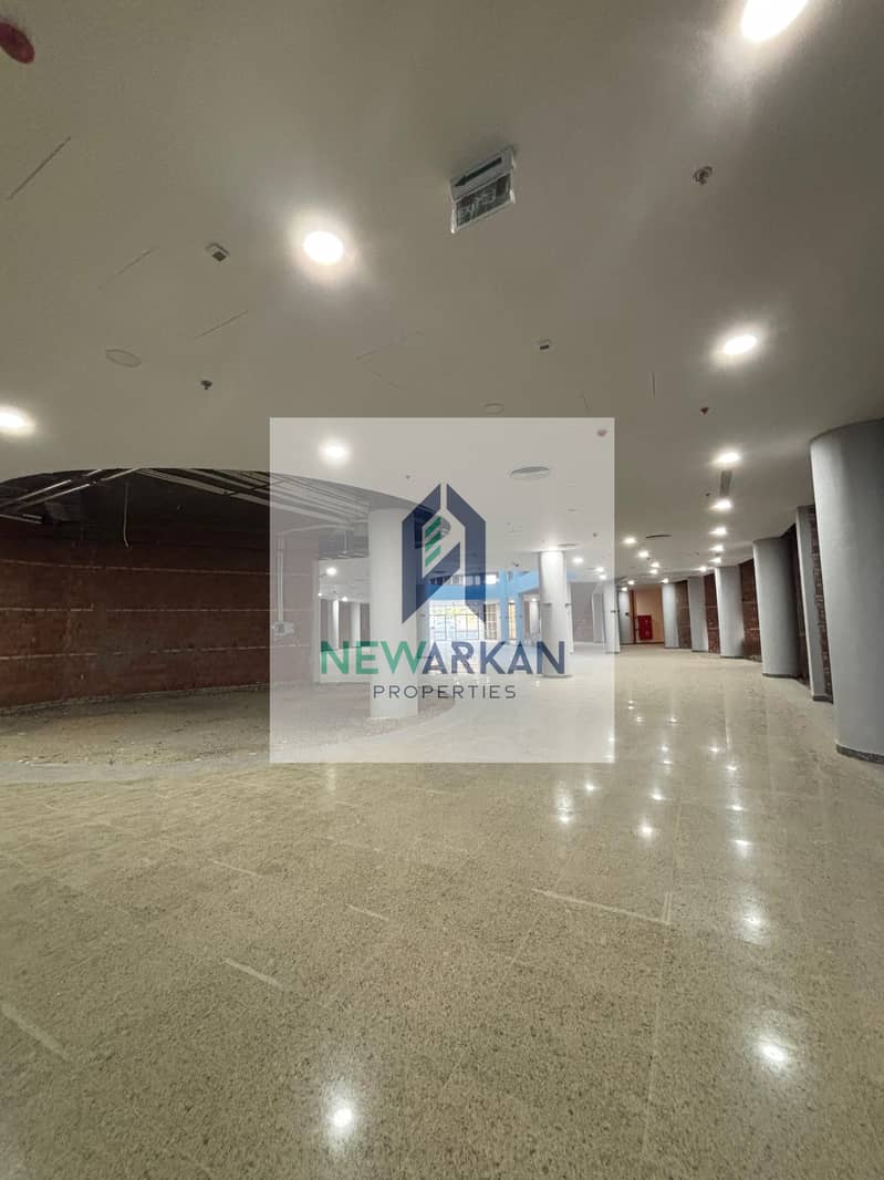 2 WhatsApp Image 2025-10-02 at 9.32. 36 PM. jpeg