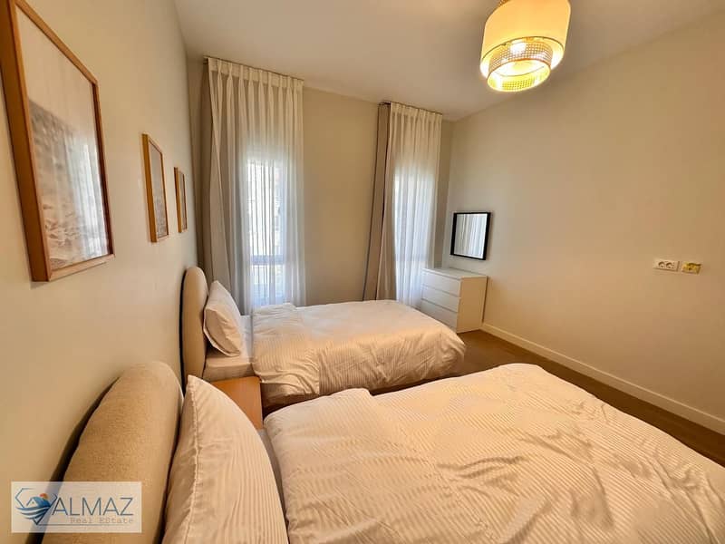 9 WhatsApp Image 2026-01-04 at 12.32. 20 PM (1). jpeg