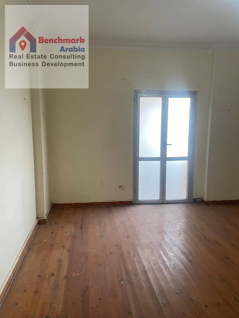 4 485d32d9-1d72-4100-bda9-7f5edc01b106. jpeg