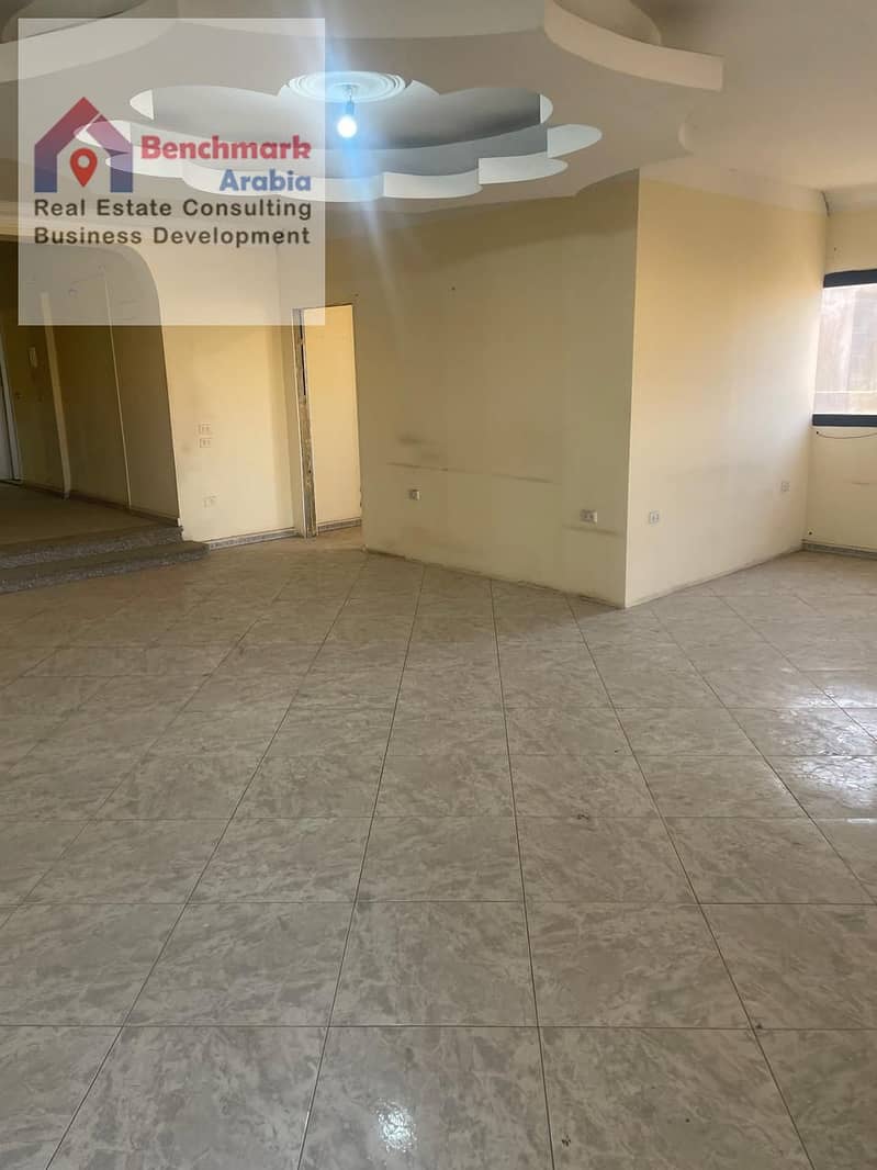 6 ea6ce43d-08c3-4637-8095-ff4d8e86a5ba. jpeg