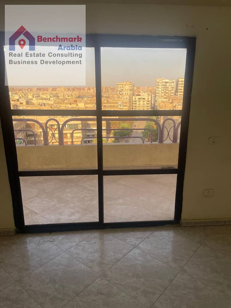 10 9270074c-d3e0-4cf7-a8dc-468bfdafe185. jpeg