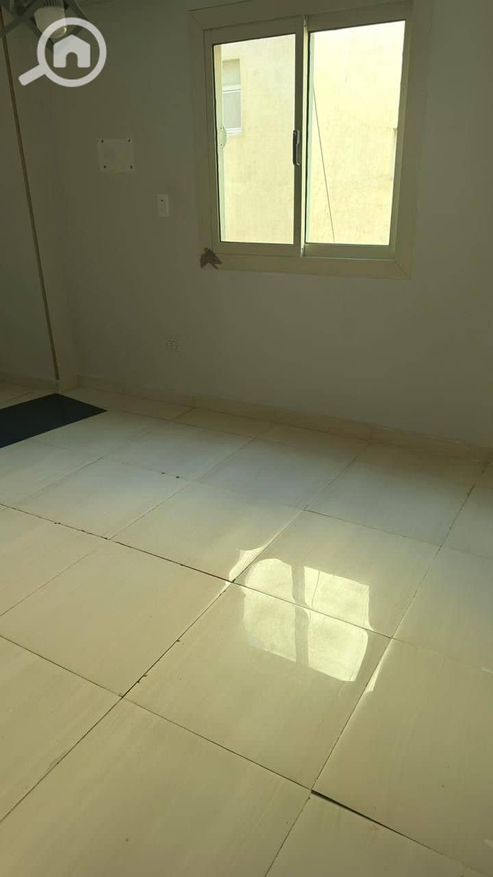 2 ec5b05d5-c002-4595-b615-4c0b98eff010. jpeg