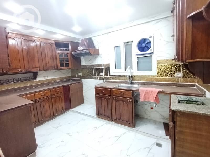 3 70dfc6d7-6b32-43aa-8b5c-a6ed40674f71 (1). jpg